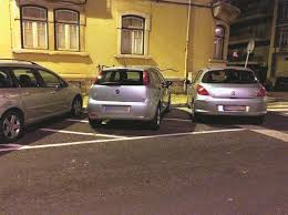 Tenho prova que estacionei naquela morada durante uma hora, pois paguei o estacionamento através da aplicação. Emel Para Estacionar Em Lisboa Vale Tudo Ate Dormir No Carro