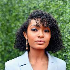 Cutting off your damaged hair to grow natural and healthy hair doesn't have to be traumatic, if you choose one of these totally trendy short afro hairstyles. 25 Short Curly Hairstyles Ideas 25 Short Curls Celebrity