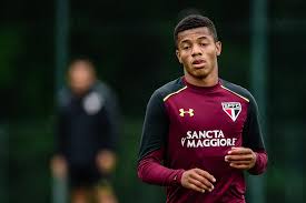 David neres humilhando grandes jogadores. An Inside Look At New Signing David Neres Ajax Daily