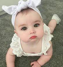 tatli minik bebek resimleri mavi gozlu bebek kiz bebek resimleri yenidogan bakimi