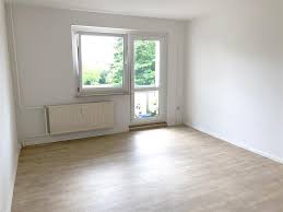 Attraktive wohnungen für jedes budget! 2 Zimmer Wohnung Zu Vermieten Neuplanitzer Str 70 08062 Zwickau Neuplanitz Mapio Net