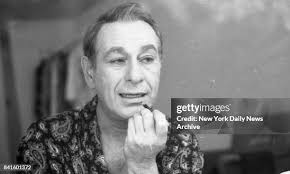 309 Tom Shelly Stock Photos, High-Res Pictures, and Images