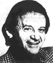 Kelly Toole's Instagram, Twitter & Facebook