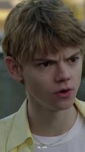 Samuel Emerson y Thomas Brodie Sangster: Película Completa en Español y  Portugués