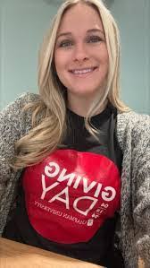 Annette Cividanes's Instagram, Twitter & Facebook