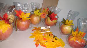 Fall Thanksgiving Party Diy Easy Fun Diy Party Favors Thanksgiving Parties Fall Thanksgiving