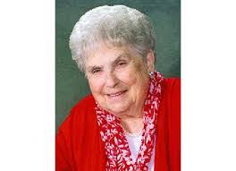 Dorothy Travers's Instagram, Twitter & Facebook