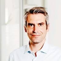 Ronald Behrens's Instagram, Twitter & Facebook