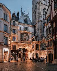 Elle a pour objectif l'innovation et la transformation pédagogique, la. Present P H O T O Een Wasbeer L O C A T I O N Rouen France Id Tag Igeuropa Een Wasbeer T A G Ig Europa Ig Europe Europe A Frankrike