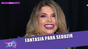 Ela estava acompanhada do noivo, o delegado bruno lima. Cacau Colucci Confessa Que Usou Fantasias Para Seducao Youtube