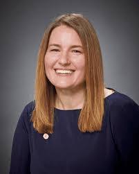 Suzanne Starling's Instagram, Twitter & Facebook