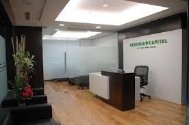 Synergyce Is One Of The Top Interior Destining Firm In Delhi Offering Interior Design Servic Office Interiors Interior Design Companies Office Interior Design
