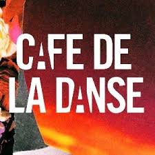 Après environ une heure de danse au mépris des mesures de distanciation sociale, les jeunes se sont dispersés dans. Cafe De La Danse Home Facebook
