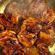 These Sweet And Spicy Glazed Chicken Thighs Are Moist Tender And Have Huge Flavor With Very Little Ef Video Chicken Recipes Chicken Thights Recipes Healthy Recipes