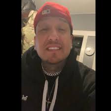 Be safe ladies swear he like girls but be messing with dudes in jail