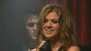 She has been married to brandon. Flashback 10 Years Ago Kelly Clarkson Rocked Out On Since U Been Gone Video Set Entertainment Tonight