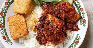 Rm4 je borong semua nasi kerabu golok ayam dan daging madu. Mencicipi Nasi Gurih Dan Ayam Bakar Pedas Lezat Dimasak Dengan Rempah