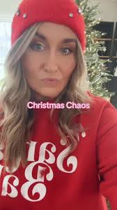 As Ellen Griswold said…”Its Christmas…and we’re all in misery.” 🤣🤣🤣😜  #christmastree #christmasdecor #christmasdecorating #holidaytiktok  #christmastiktok #funnyvideos #griswold