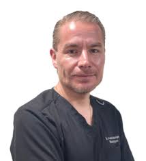 Médicos especialistas en Cirugía de Columna Mínimamente Invasiva en Cuautla