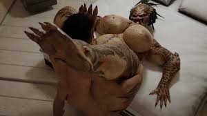 Guy having sex with Yautja