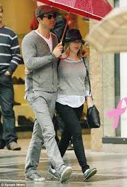 Meanwhile, johansson married french journalist romain dauriac and they share a. Scarlett Johansson Says It Was Hard Being Married To Another Actor Scarlett Johansson Scarlett Ryan Reynolds And Scarlett