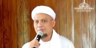 Anak mendiang arifin ilham, ameer azzikra, mengunggah video soal nyaman atau tidak dipanggil #ustaz arifin ilham #arifin ilham meninggal #ustaz arifin ilham meninggal #ustaz arifin ilham. Ustaz Arifin Ilham Meninggal Dunia Anak Jika Ini Yang Terbaik Kami Ikhlas Merdeka Com