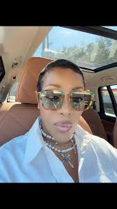 IT’S SUNDAY AT #1403 I’M BLESSED!!!#thispickedthewrongchick #productof1403  #bosslady