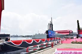 Sebelumnya, tumpahan minyak telah ditemukan di dekat tempat kapal selam itu diperkirakan tenggelam, yang. Kri Alugoro 405 Wikipedia