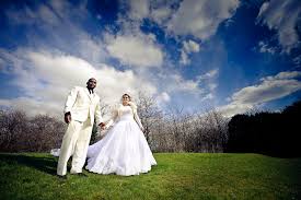 Started way back in 1962 as a small time photo studio at neelam chowk faridabad , now has its presence in both delhi and gurgaon as one of the most organised players in wedding photography business with a large team of wedding professionals ranging from photographers to cinematographers, album designers to video editors, and has also done. Category Wide Angle Best Wedding Photographers Dubai