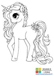 21 des meilleurs coloriages licorne à télécharger et imprimer gratuitement ! Coloriage Licorne Gratuit 20 Supers Dessins A Imprimer