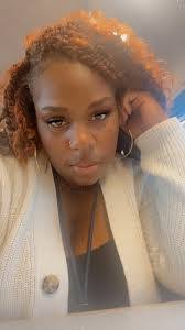 Leshea Williams's Instagram, Twitter & Facebook