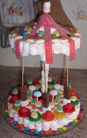 Vos Photos De Presentation De Brochettes De Bonbons Brochette Bonbon Gateau Bonbon Decoration Bonbon