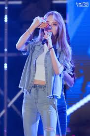 Entdecke rezepte, einrichtungsideen, stilinterpretationen und andere ideen zum ausprobieren. ì¹´ë©œë¼ì´ì–¸ On Twitter Moonbyul Mamamoo Mamamoo Moonbyul