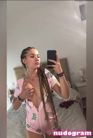 alitealivia Гола изтичане OnlyFans снимка 4 - Nudogram v2.1