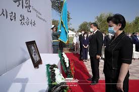사냥꾼으로 활동하여 사격술에 능하였으며, 1910년 한일 병합 조약 이후에는 만주에서 독립군을 이끌었다. Olexm5za8xnnum