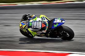 Valentino Rossi On Twitter Valentino Rossi Motogp Rossi Valentino Rossi 46