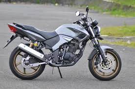 Modifikasi tiger revo bagi mas bro yang sudah biasa mengutak atik motor seperti bukan hal yang sulit. Honda Tiger Modifikasi Honda Tiger Honda Tiger Tiger Revo Honda