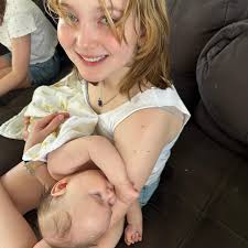 💥 Happy 14th Birthday, Gemma! Your Birthday in the US complete with an ice  cream cake. 🇺🇸 Happy Birthday my Sweet Gemma! And Happy 4th of July!  ❤️🤍💙