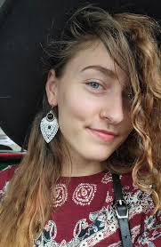 Can anyone post my pic as there profile for a week please anyone I just  wanna feel special 🥺🥺😥