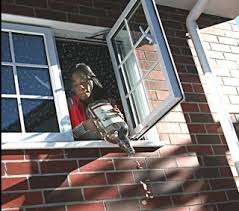 Dad threw the tv out the window. Tv Ad Pilkington Energikare Glass Out The Window