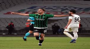 Canberk özdemir (sakaryaspor), murat cem akpınar, numan çürüksu (kocaelispor) iha. L2wrnhktbjyzwm