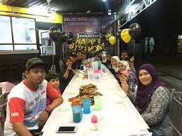 Nak Sambut Birthday Anniversary Secara Paparoger Cafe Delivery Facebook
