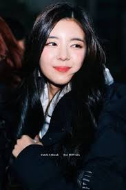 Always wash black hair with cool water and avoid clarifying shampoos that can strip your black hair color and make it look dull (which is nothing like you!). 6 Black Hair Goddess With Their Elegant And Mysterious Charms Kbizoom