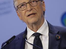 Christina Applegate 'Blacked Out' During Emmys Appearance