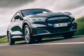 All the information on this page is unofficial, but the official specs, features and price will be update after official launch. Top 10 Best Luxury Electric Cars 2021 Autocar