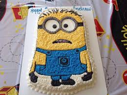 Visualizza altre idee su torte this wonderful batman minion cake was made by little cherry cake company. Minion Birthday Cakes The Cake Lovers Minion Birthday Cake Minion Birthday Minion Birthday Party