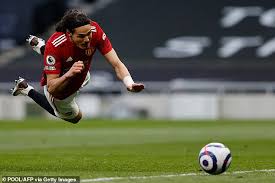 The only reason it seems sooo bad that greenwood's doing it is because they aren't actually allowed to show that kind of shit. Man United Pair Mason Greenwood And Marcus Rashford Need Edinson Cavani To Stay Says Neville News Parrots