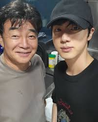 17kimseokjin 🐹🐺🦙🌟 🔍⍤⃝🔎