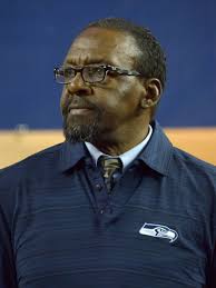 Ex-Seahawk Easley among 7 to get Hall pass