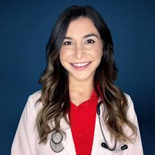 Shaina Rubenstein's Instagram, Twitter & Facebook